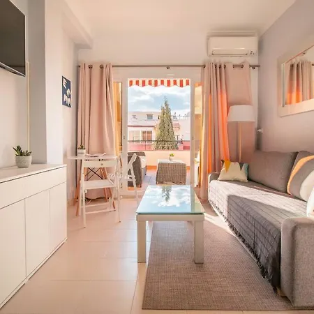 Lovely Penthouse In Centre マルベーリャ