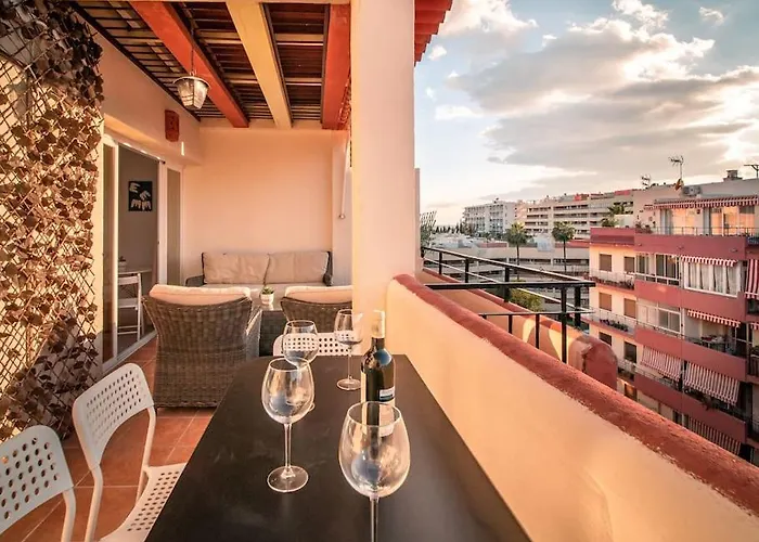 Lovely Penthouse In Centre * ماربيا