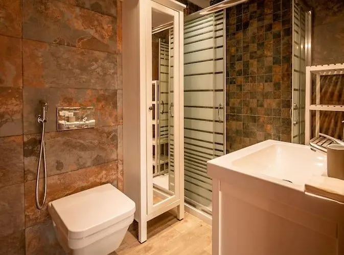 Lovely Penthouse In Centre